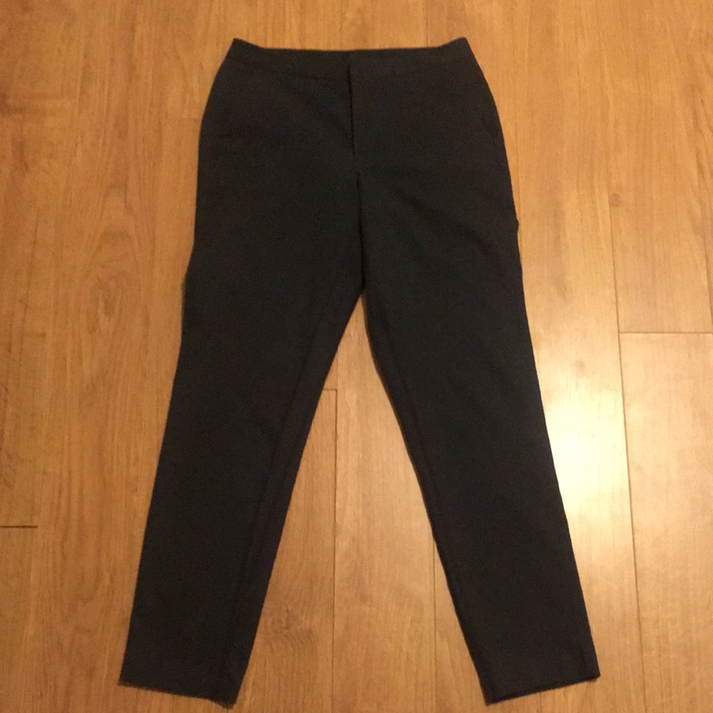 Lululemon City Trek pants size 4 no tags